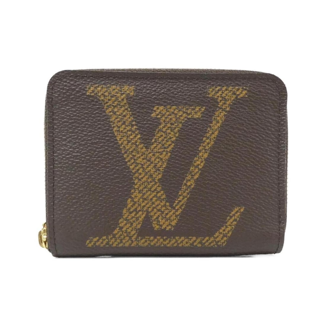 Louis Vuitton Monogram Giant Zippy Coin Purse M67690 Wallet/Coin Case: --- Catalog ---Category: SizeSize (HxWxD): 8cm x 11cm x 2cm / 3.14'' x 4.33'' x 0.78''Category: DesignType: Coin purse/coin caseColor: BrownGender: Women,MenMaterial: Coated canvas Category: GeneralMP