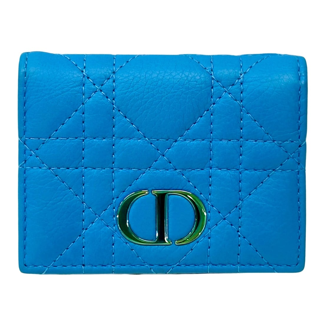 Christian Dior Dior women's wallet, brand name, Caro, trifold leather, blue, compact wallet: --- Catalog ---Category: SizeSize (HxWxD): 7cm x 9.5cm x 4cm / 2.75'' x 3.74'' x 1.57''Category: DesignType: Wallet (tri-fold)Color: BlueGender: WomenMaterial: Leather Category: GeneralBrand: Christia