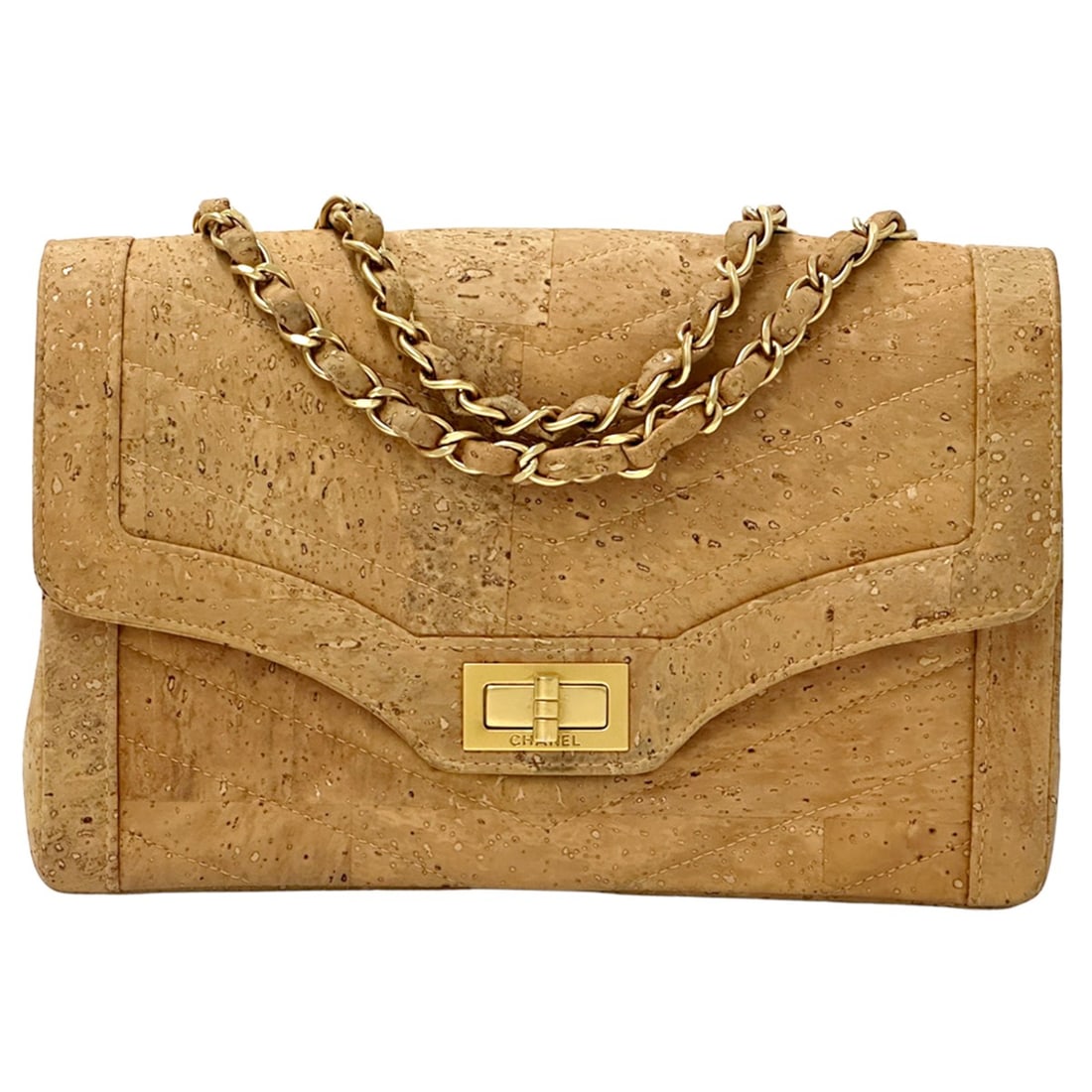 Chanel CHANEL Handbag 2.55 Chevron Women's Brand Shoulder Bag Cork Leather Beige Gold Hardware: --- Catalog ---Category: SizeSize (HxWxD): 15cm x 23cm x 6.5cm / 5.9'' x 9.05'' x 2.55''Category: DesignType: Handbag, Shoulder bagColor: Beige goldGender: WomenMaterial: Leather Category: GeneralBran