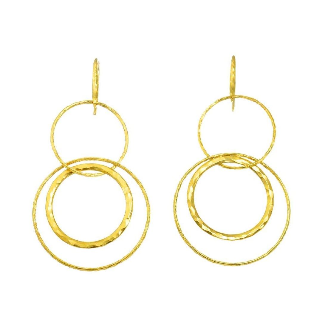 Tiffany & Co. Hammered Earrings, 18K Yellow Gold (750), Pierced Earrings: --- Catalog ---Category: SizeSize (HxWxD): 66.00mm x 32.00mm / 2.60'' x 1.26''Category: DesignType: Drop earringsGender: WomenMaterial: Yellow gold (18K)Category: GeneralBrand: Tiffany--- Item List --