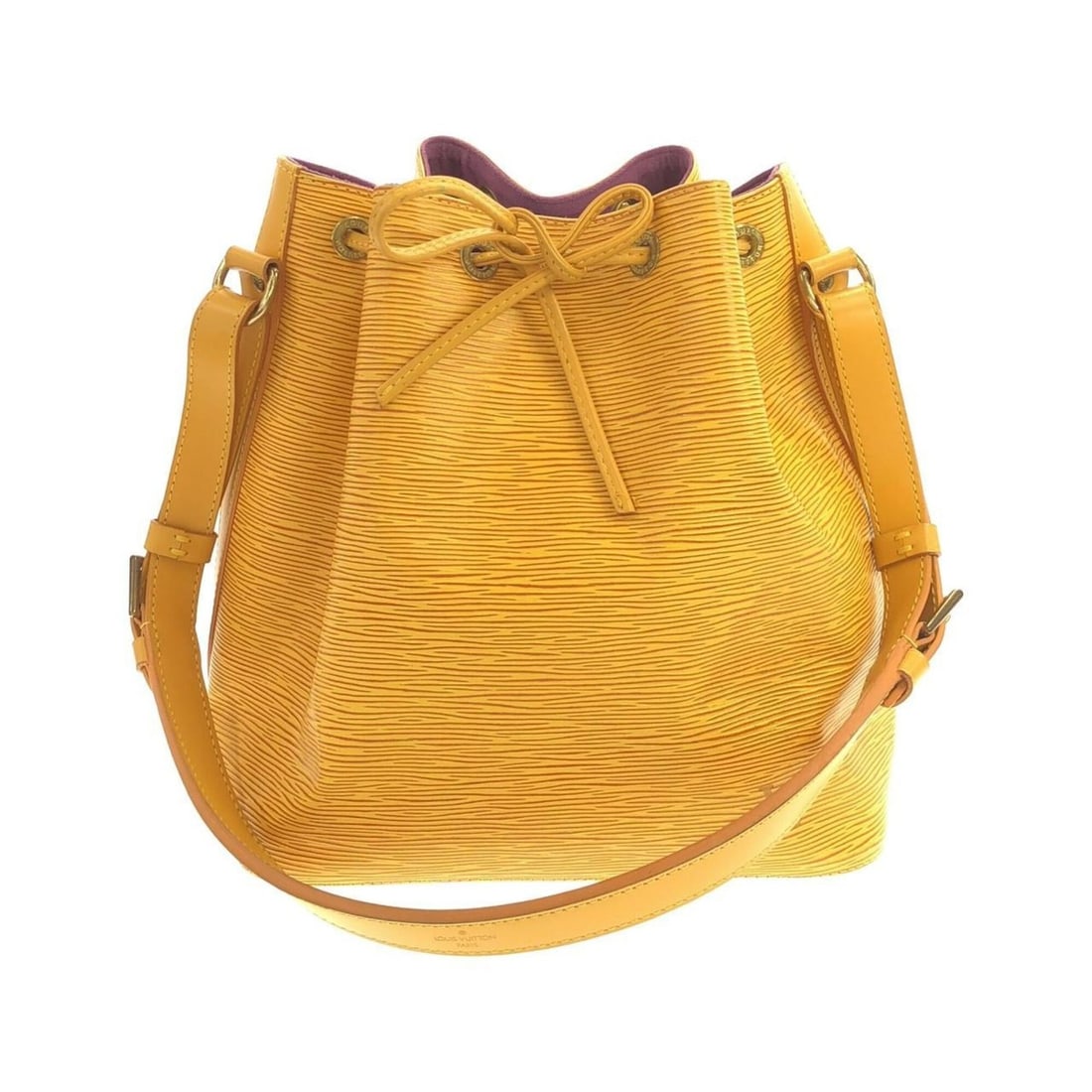 Louis Vuitton Epi Petit Noé M44109 Shoulder Bag: --- Catalog ---Category: SizeSize (HxWxD): 27cm x 25.5cm x 19cm / 10.62'' x 10.03'' x 7.48''Category: DesignType: Shoulder bagColor: YellowGender: WomenMaterial: Leather Hardware Color: GoldLeather/Fu