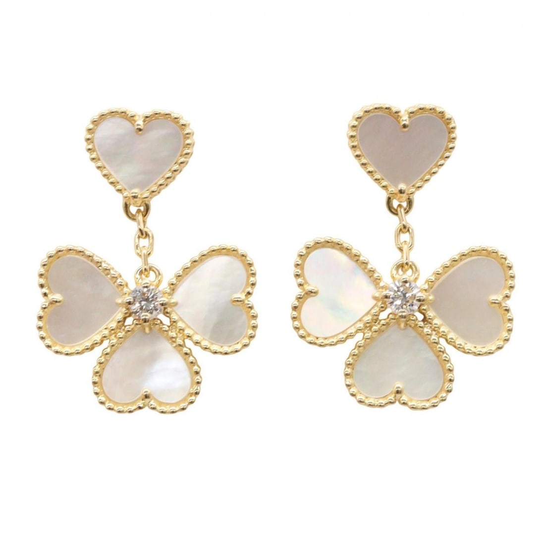 Van Cleef & Arpels Sweet Alhambra Effeage Mother of Pearl Earrings, 18K (Yellow Gold), Pearl,: --- Catalog ---Category: SizeSize (HxWxD): 25.00mm x 17.00mm / 0.98'' x 0.67''Category: DesignType: Stud earringsColor: Gold, WhiteGender: WomenMaterial: Yellow gold (18K)Category: GeneralBrand: Van C