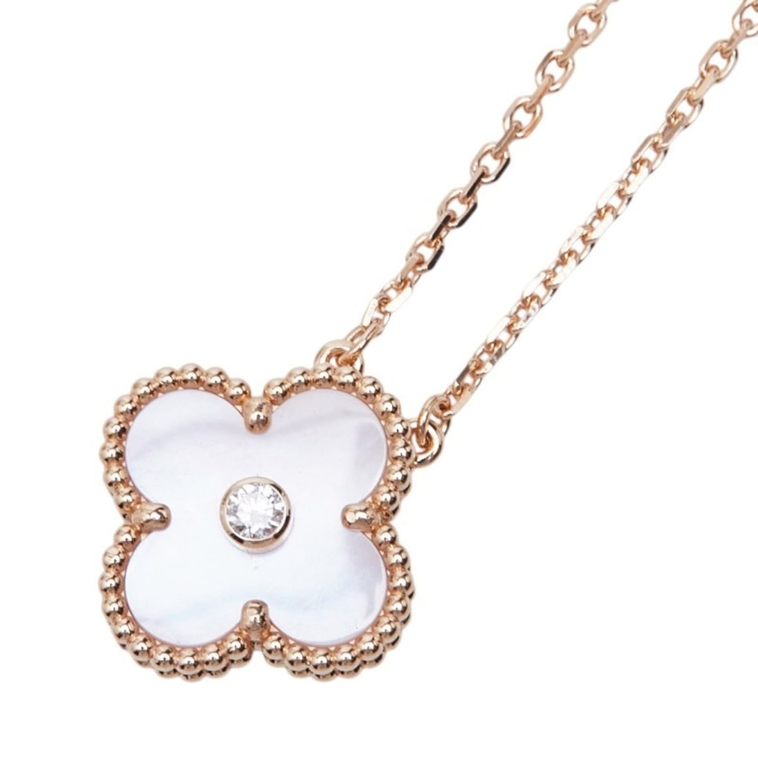 Van Cleef & Arpels 2025 Holiday Limited Edition Vintage Alhambra 1P Pendant Necklace VCARPMOP00: --- Catalog ---Category: SizePendant Size: 15.4mm x 14.8mm / 0.6'' x 0.58''Neck Circumference: 41.5 cm / 16.33''Category: DesignGender: WomenMaterial: Mother of pearl, Pink gold (18K)Necklace Type: Ne