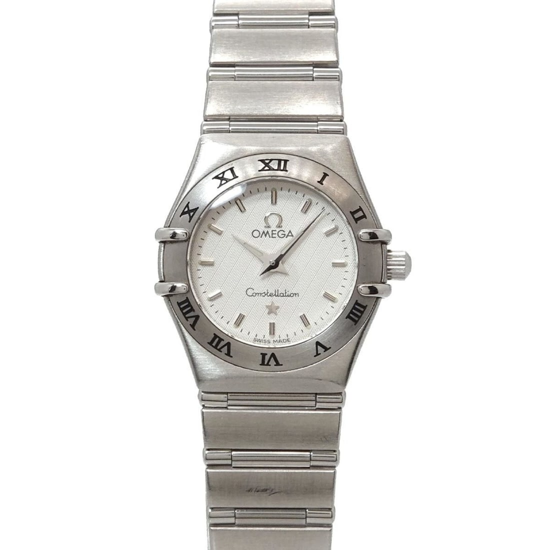 Omega Constellation Mini 1562 30 Ladies' Watch, Silver, Quartz Watch: --- Catalog ---Category: SizeWrist Size: 16cm / 6.29''Case Diameter: 22mm / 0.87''Category: DesignType: WristwatchGender: WomenColor (Dial): SilverMaterial (Band): Stainless steelMaterial (Case): Stai
