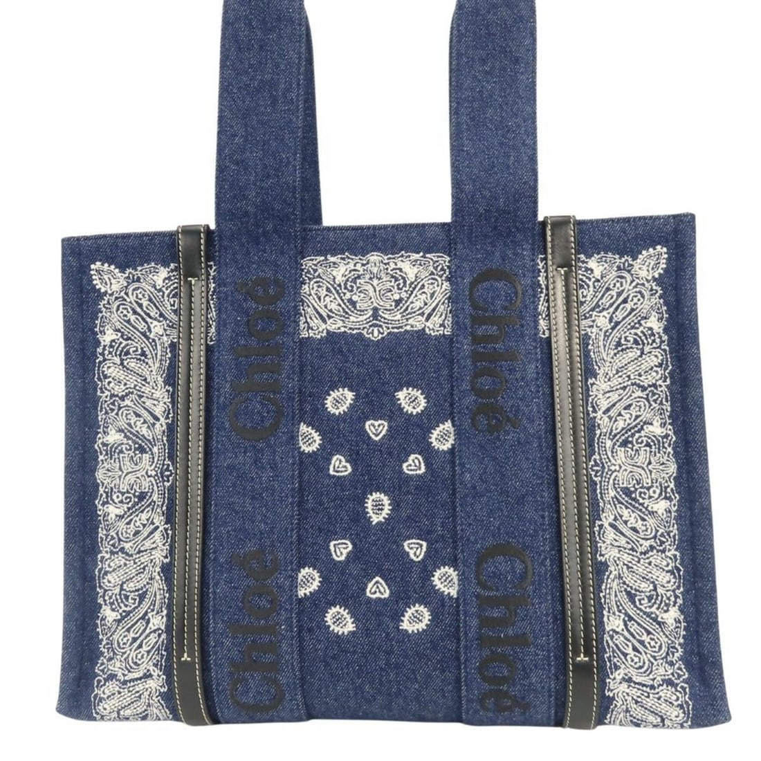 Chloe Woody Tote Bag CHC24US383N2345D Cotton Denim Leather Indigo Blue White Paisley Medium Women's: --- Catalog ---Category: SizeSize (HxWxD): 28cm x 36cm x 11.5cm / 11.02'' x 14.17'' x 4.52''Category: DesignType: Tote bagColor: Blue, WhiteGender: WomenMaterial: Cotton , Denim , Leather Category: Ge