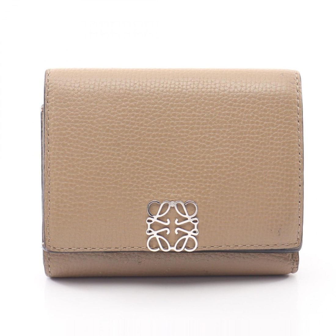 Loewe Anagram Trifold Wallet, Leather, Women's, Beige: --- Catalog ---Category: SizeSize (HxWxD): 8cm x 10cm x 3cm / 3.14'' x 3.93'' x 1.18''Category: DesignType: Wallet (tri-fold)Color: BeigeGender: WomenMaterial: Leather Category: GeneralBrand: Loewe---
