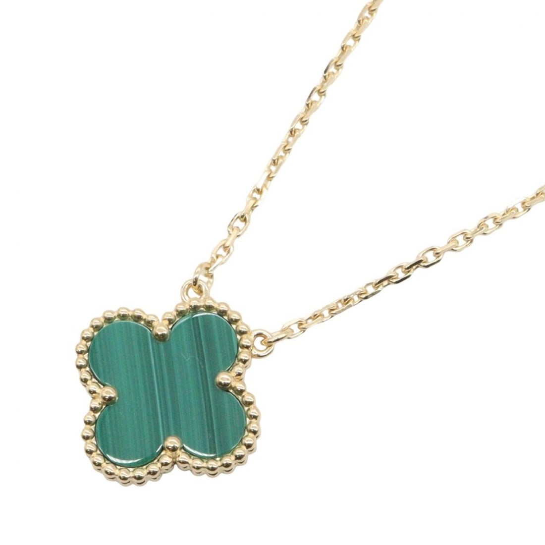 Van Cleef & Arpels Vintage Alhambra Malachite Necklace, 18K (Yellow Gold), Malachite, Women's,: --- Catalog ---Category: SizePendant Size: 15mm x 15mm / 0.59'' x 0.59''Neck Circumference: 37.5 cm - 42 cm / 14.76'' - 16.53''Category: DesignColor: Gold, GreenGender: WomenMaterial: Yellow gold (18K