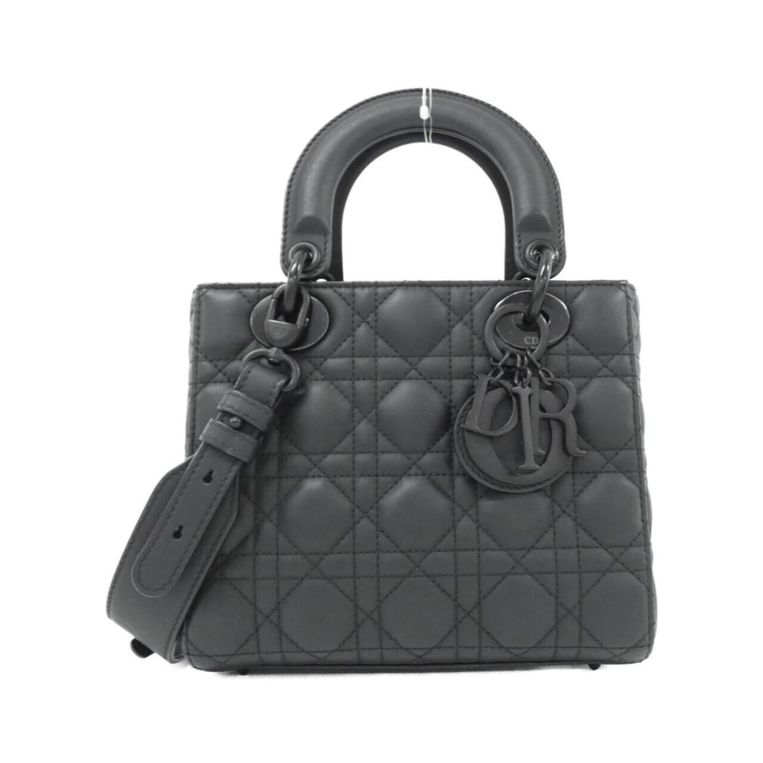 Christian Dior MY ABCDIOR Lady Small M0538SLOI Handbag: --- Catalog ---Category: SizeSize (HxWxD): 16cm x 20cm x 8cm / 6.29'' x 7.87'' x 3.14''Category: DesignType: HandbagColor: BlackGender: WomenCategory: GeneralMPN: M0538SLOIBrand: Christian Dior---