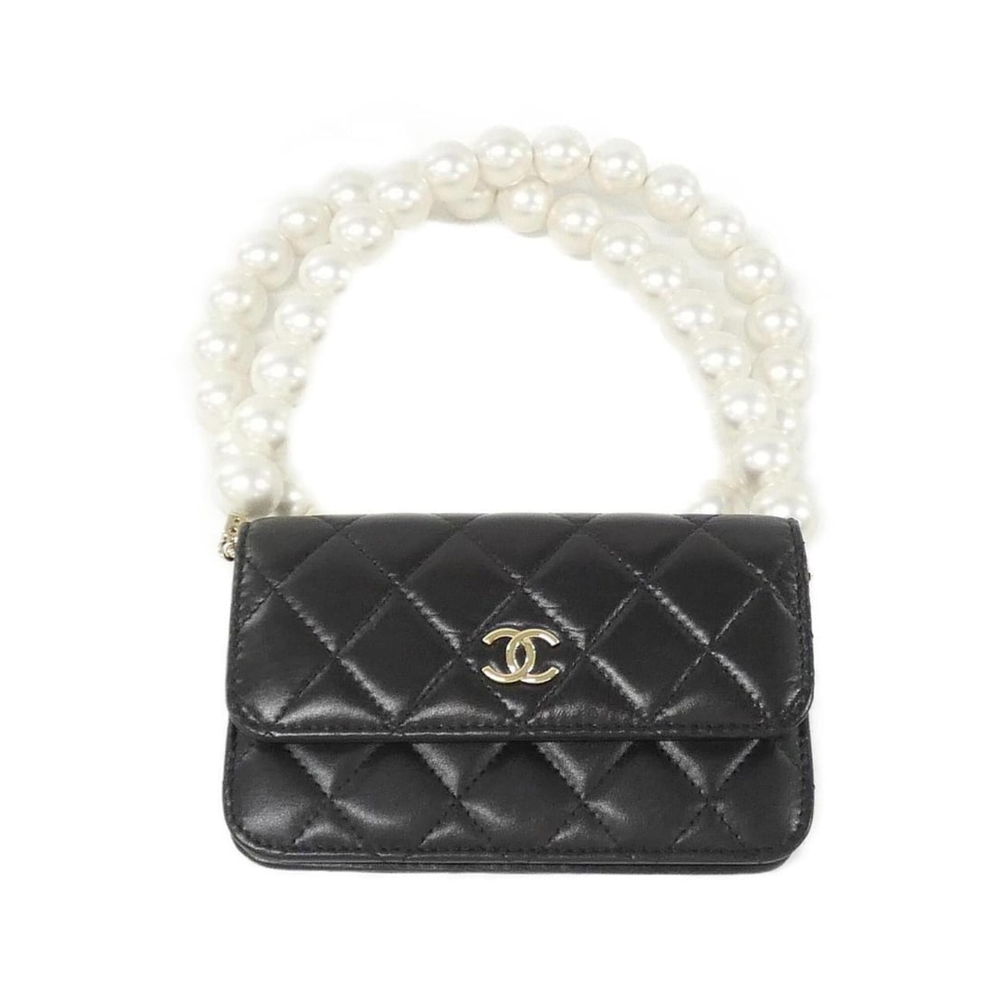 Chanel AP1898 Wallet Chain: --- Catalog ---Category: SizeSize (HxWxD): 10cm x 15cm x 2cm / 3.93'' x 5.9'' x 0.78''Category: DesignType: Chain/Shoulder walletColor: BlackGender: WomenMaterial: Artificial pearl , Leather Leather/F