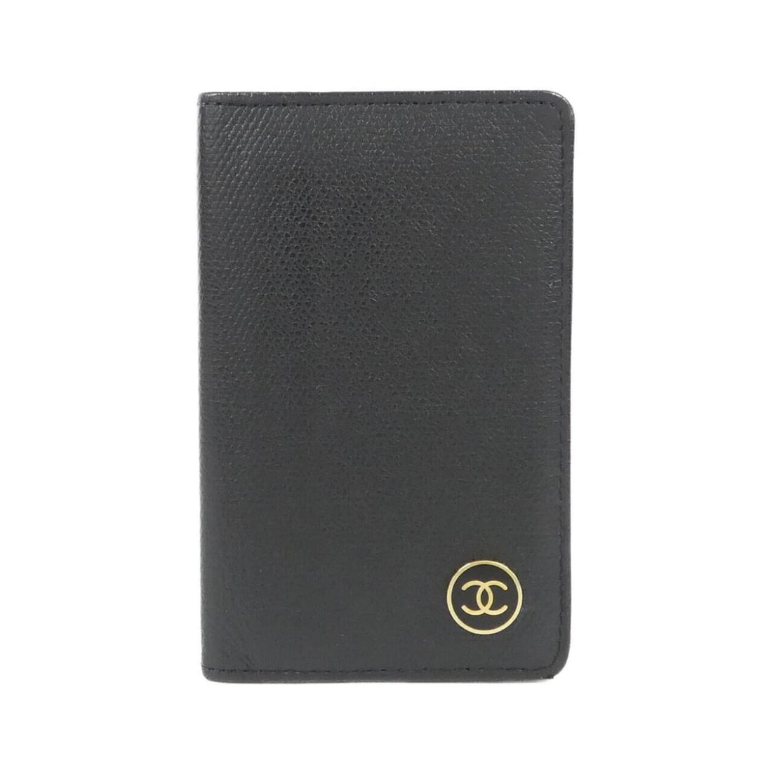 Chanel Coco Button Line 20910 Business Card Holder/Card Case: --- Catalog ---Category: DesignType: Card caseColor: BlackGender: Women,MenMaterial: Leather Leather/Fur Type: CalfskinCategory: GeneralMPN: 20910Brand: ChanelCategory: Physical PropertiesSize