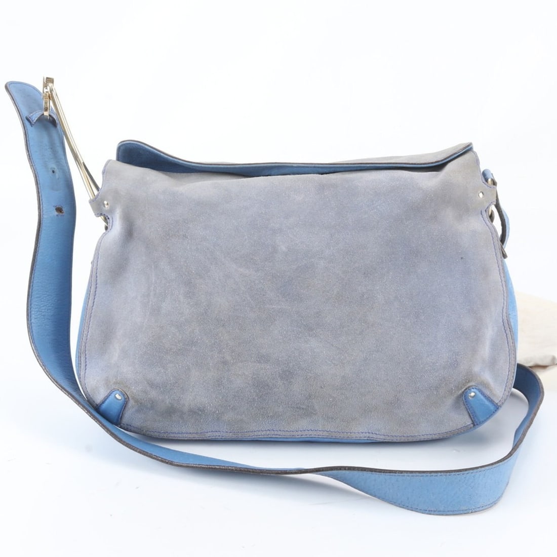 Salvatore Ferragamo Leather Shoulder Bag Messenger Tote for Men: --- Catalog ---Category: SizeSize (HxWxD): 26cm x 36cm x 5cm / 10.23'' x 14.17'' x 1.96''Strap Length: 130cm / 51.18''Category: DesignType: Shoulder bag, Tote bagColor: BlueGender: MenMaterial: Leathe