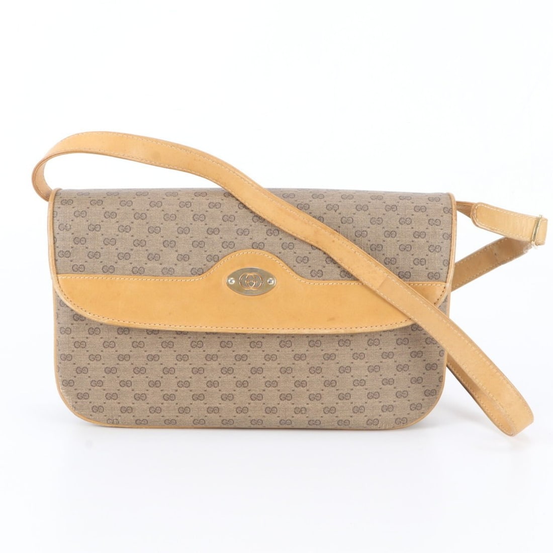 Vintage Old Gucci Micro GG 004 106 0024 Leather Shoulder Bag Tote Brown Women's: --- Catalog ---Category: SizeSize (HxWxD): 15cm x 26cm x 4cm / 5.9'' x 10.23'' x 1.57''Strap Length: 107cm / 42.12''Category: DesignType: Shoulder bag, Tote bagColor: BeigeGender: WomenSeason: Vintage
