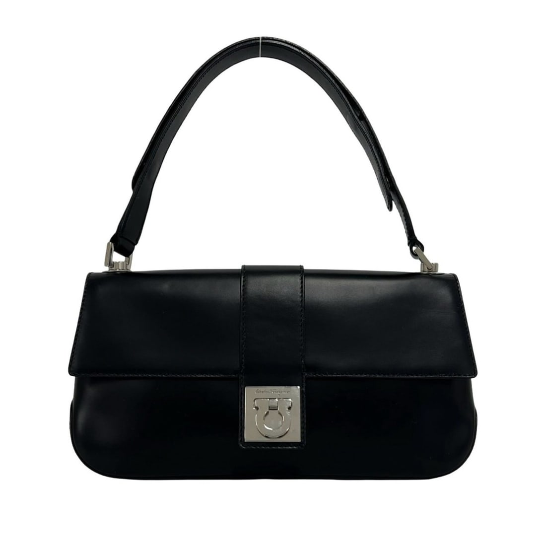 Salvatore Ferragamo Gancini Logo Hardware Calf Leather Semi One Shoulder Bag Black 29434: --- Catalog ---Category: SizeSize (HxWxD): 14cm x 26cm x 6cm / 5.51'' x 10.23'' x 2.36''Category: DesignType: Shoulder bagColor: BlackGender: WomenMaterial: Leather Leather/Fur Type: CalfskinCategory: