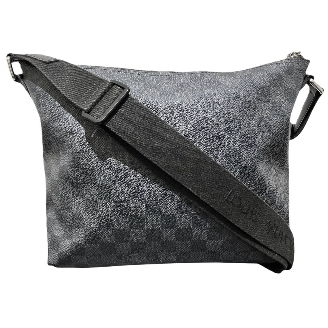 Louis Vuitton Mick PM Shoulder Bag, Damier Graphite, Canvas, N41211: --- Catalog ---Category: SizeStrap Drop: 70cm / 27.55''Size (HxWxD): 26cm x 32cm x 8cm / 10.23'' x 12.59'' x 3.14''Strap Length: 88cm - 148cm / 34.64'' - 58.26''Category: DesignType: Shoulder bagColor