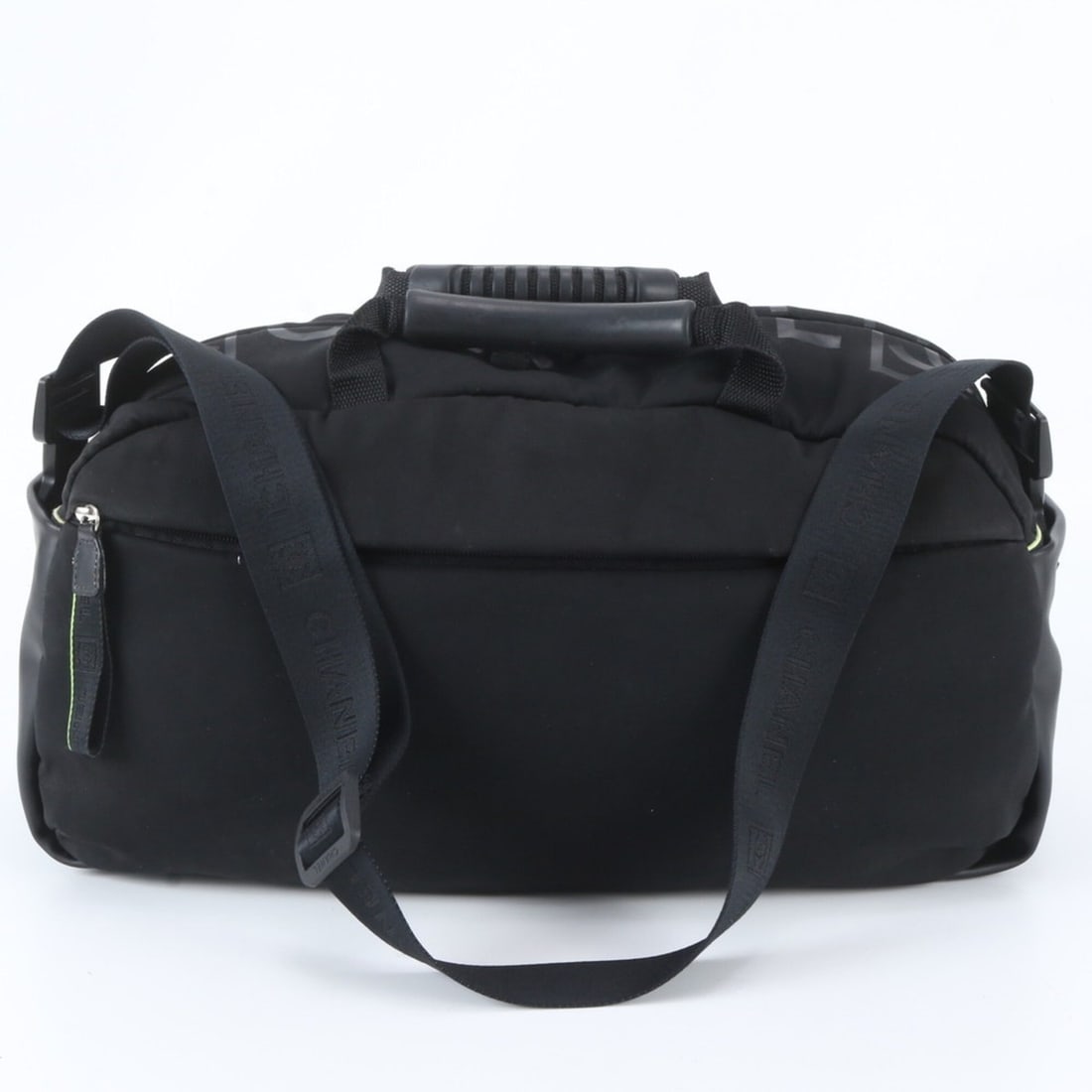 Chanel Sport Line 2-Way Shoulder Bag for Women: --- Catalog ---Category: SizeSize (HxWxD): 27cm x 46cm x 17cm / 10.62'' x 18.11'' x 6.69''Category: DesignType: Shoulder bagColor: BlackGender: Women,MenMaterial: Nylon Category: GeneralBrand: ChanelC