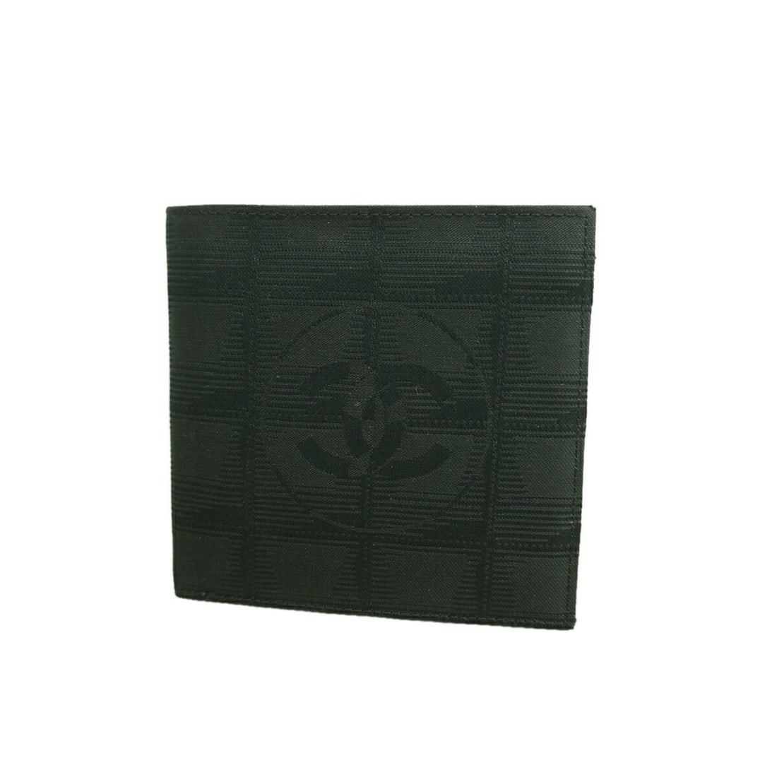Chanel New Travel Nylon Canvas Wallet, Black, Women's: --- Catalog ---Category: SizeSize (HxWxD): 10cm x 10.5cm x 2cm / 3.93'' x 4.13'' x 0.78''Category: DesignType: Wallet (bi-fold)Color: BlackGender: WomenMaterial: Nylon , Canvas Category: GeneralBrand:
