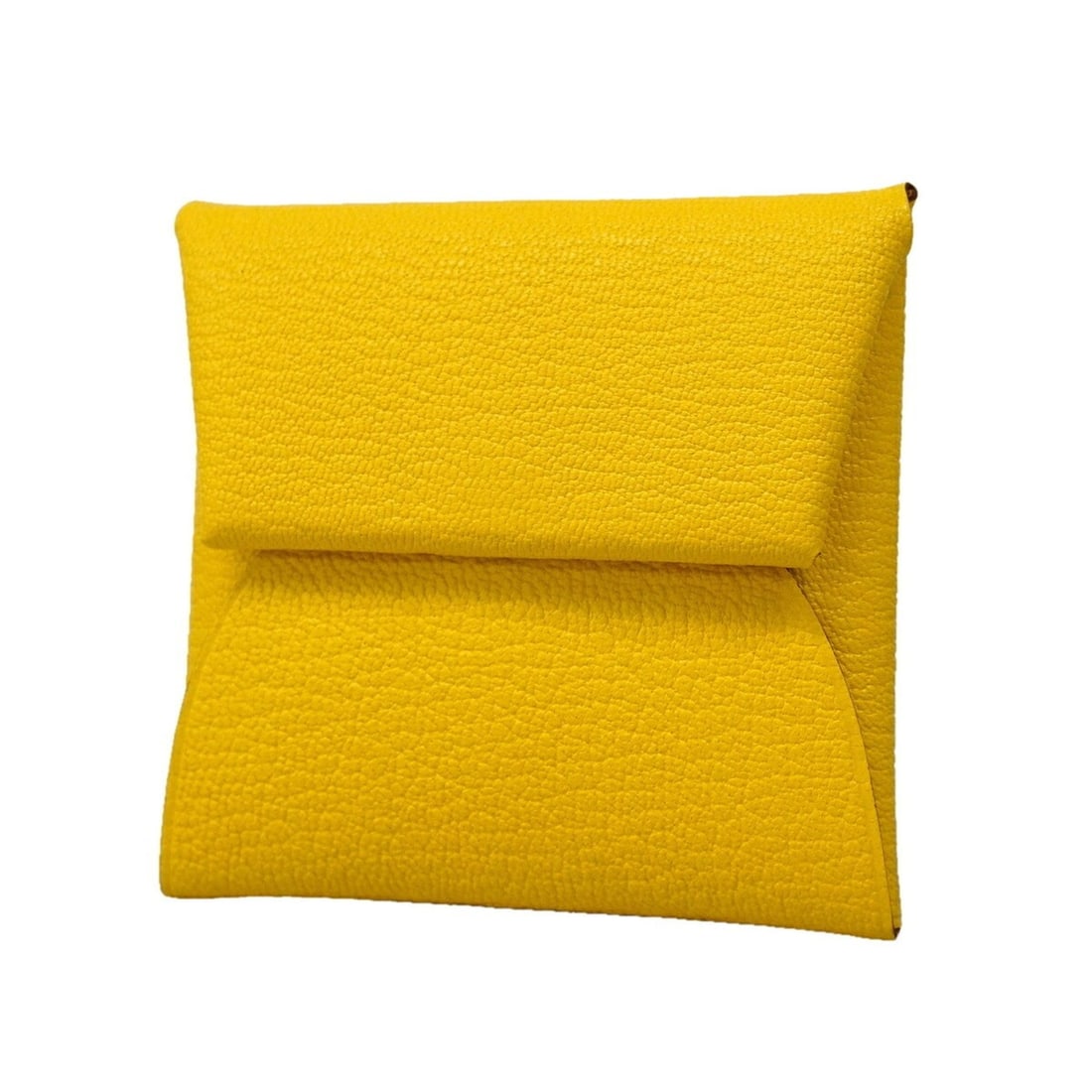 Hermes Bastia Chevre Mysore Wallet/Coin Case, Jaune Nable, G Stamp, Men's/Women's: --- Catalog ---Category: SizeSize (HxWxD): 8cm x 8.5cm x 1.5cm / 3.14'' x 3.34'' x 0.59''Category: DesignType: Coin purse/coin caseColor: YellowGender: Men,WomenMaterial: Chevre myzore leather Categor