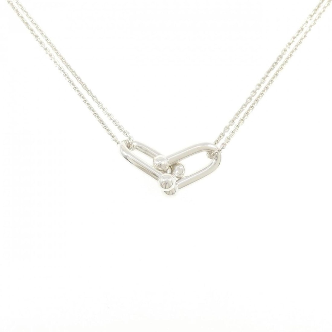 Tiffany HardWear Large Double Link Necklace: --- Catalog ---Category: SizePendant Size: 13mm x 27mm / 0.51'' x 1.06''Neck Circumference: 40 cm / 15.74''Category: DesignGender: WomenMaterial: Silver 925Pendant Type: PendantNecklace Type: