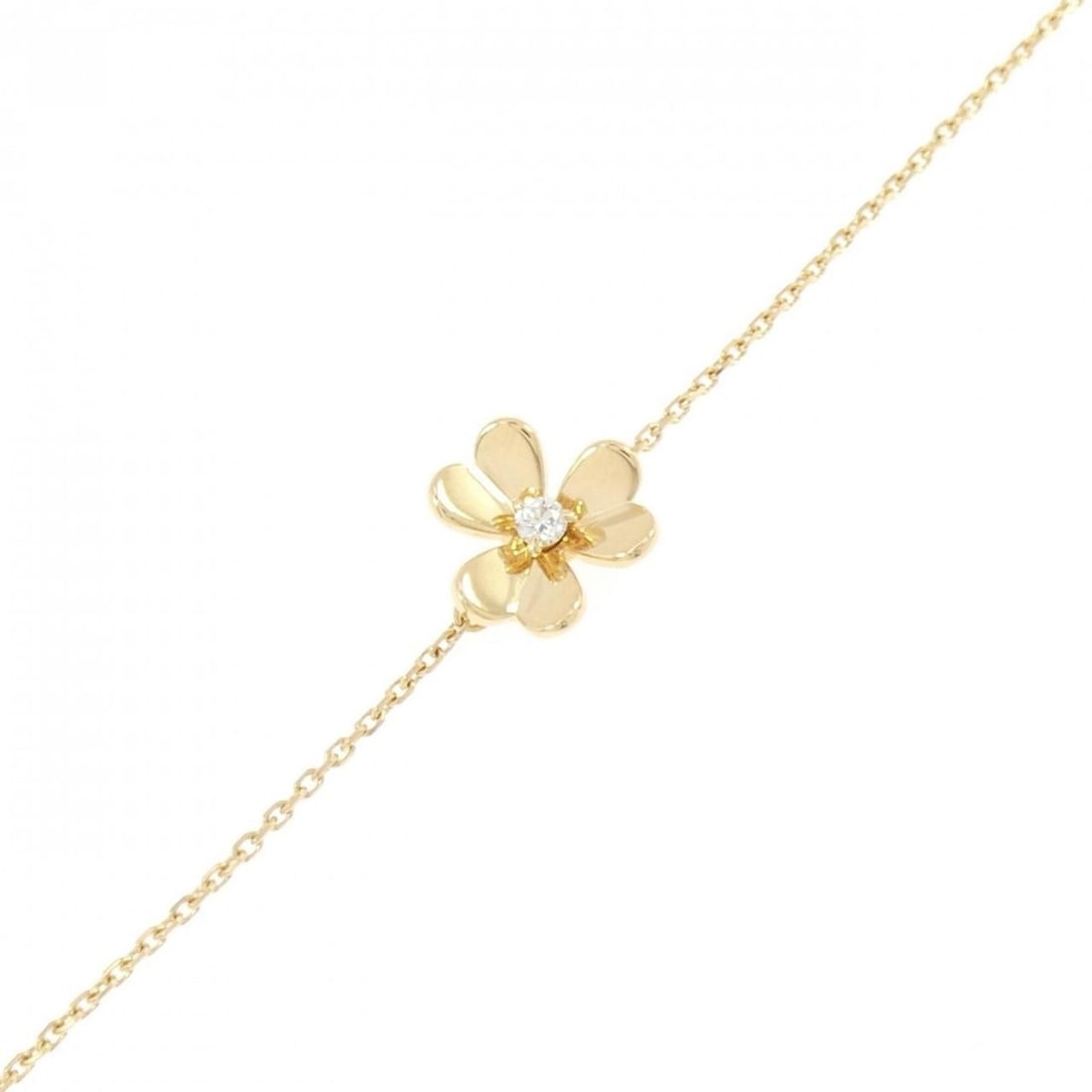 Van Cleef & Arpels Frivole Mini Bracelet: --- Catalog ---Category: SizeLength: 16cm - 17.5cm / 6.29'' - 6.88''Category: DesignType: Charm braceletGender: WomenMaterial: Yellow gold (18K)Category: GeneralMPN: VCARPJMM00Brand: Van Cleef & Arpel