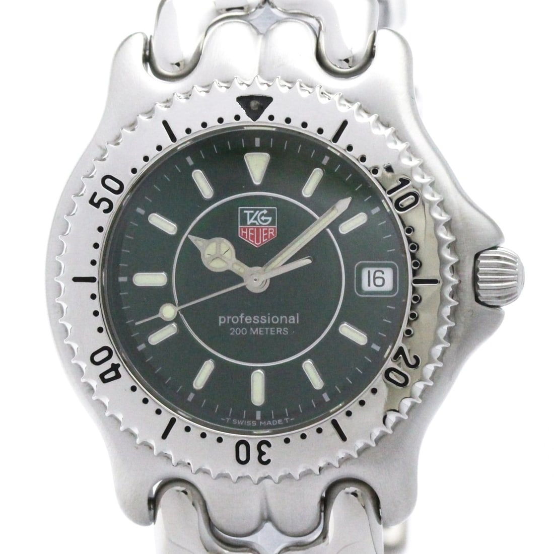 TAG HEUER Sel Professional 200M Quartz Mens Watch WG111E Polished: --- Catalog ---Category: SizeCase Diameter: 38mm / 1.5''Category: DesignType: WristwatchStyle: SportGender: MenColor (Dial): GreenMaterial (Band): Stainless steelMaterial (Case): Stainless