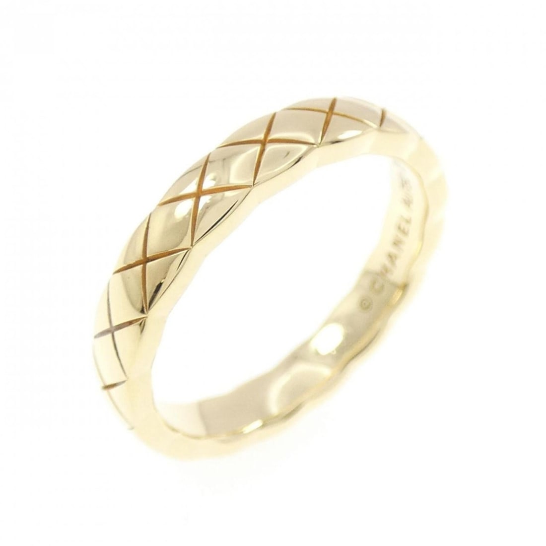 Chanel Coco Crush Mini Ring: --- Catalog ---Category: SizeUS Size: 4.5Brand Size: 48Category: DesignType: Band ringGender: WomenMaterial: Yellow gold (18K)Category: GeneralMPN: J11794Brand: Chanel--- Item List ---Section: