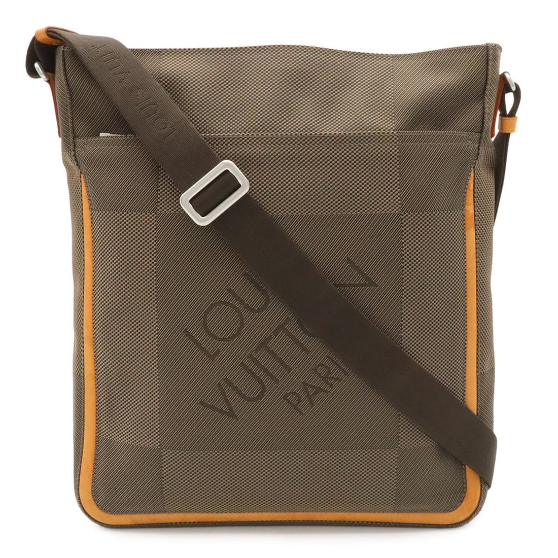 LOUIS VUITTON Damier Geant Companion Shoulder Bag, Sable, M93046: --- Catalog ---Category: SizeWeight: 830g / 1.82lb.Size (HxWxD): 38cm x 31.5cm x 7cm / 14.96'' x 12.4'' x 2.75''Strap Length: 147cm / 57.87''Category: DesignType: Shoulder bagColor: SableGender:
