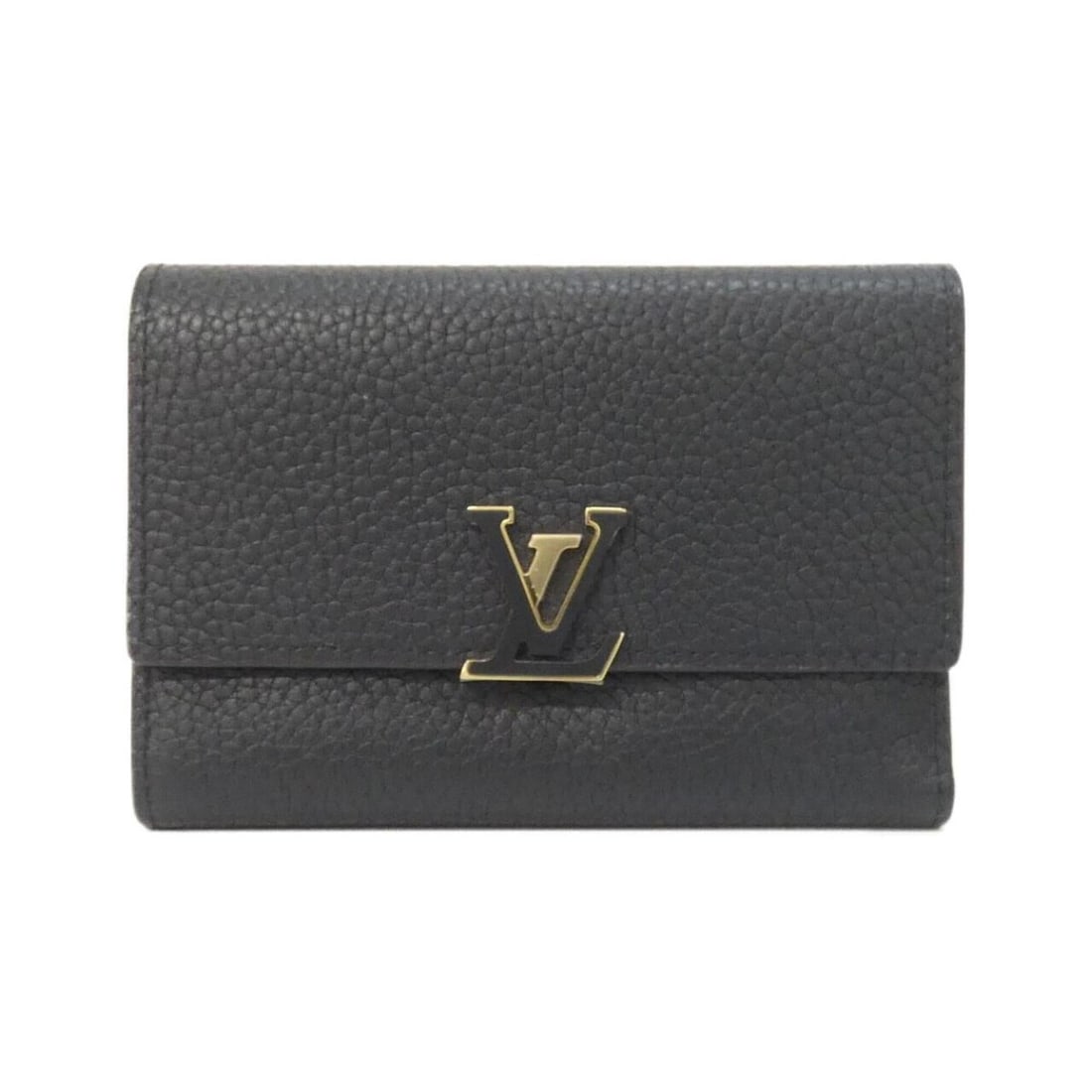 Louis Vuitton Portefeuille Capucines Compact M62157 Wallet: --- Catalog ---Category: SizeSize (HxWxD): 9cm x 14cm x 2cm / 3.54'' x 5.51'' x 0.78''Category: DesignType: Wallet (bi-fold)Color: Black, Hot pinkGender: WomenMaterial: Leather Leather/Fur Type: Tauri
