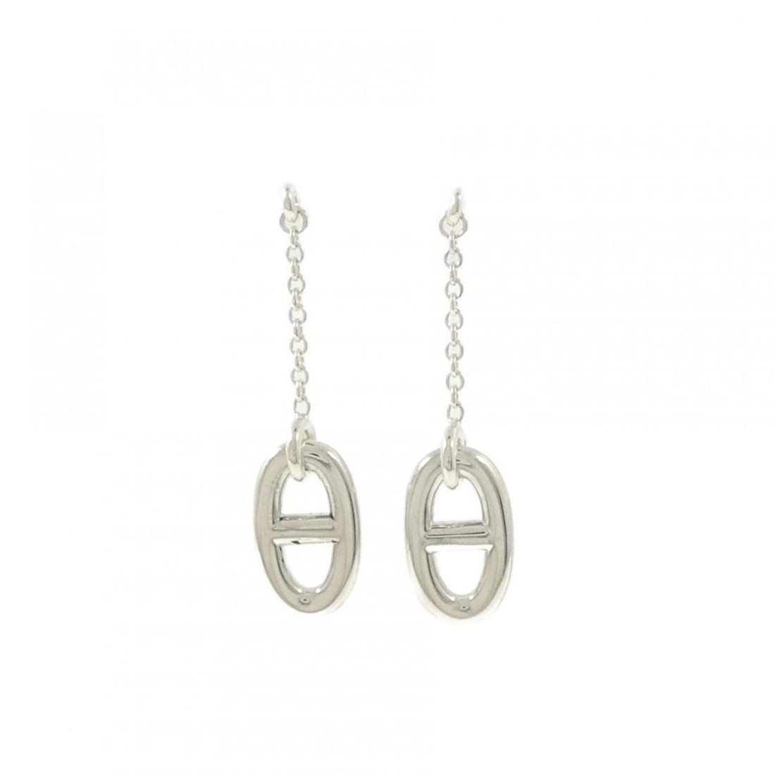 Hermes Farandole Earrings: --- Catalog ---Category: SizeSize (HxWxD): 40.40mm x 10.10mm / 1.59'' x 0.40''Category: DesignType: Chain earringsColor: SilverGender: WomenMaterial: Silver 925Category: GeneralMPN: H108618BBrand: Her