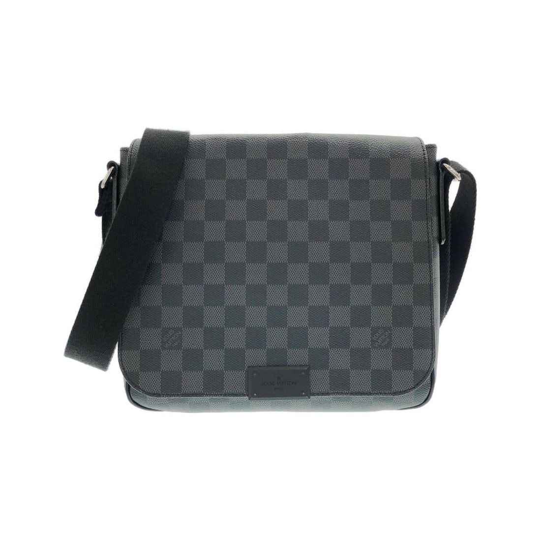 Louis Vuitton Damier Graphite District PM N41260 Shoulder Bag: --- Catalog ---Category: SizeWeight: 660g / 1.45lb.Size (HxWxD): 23cm x 26cm x 6cm / 9.05'' x 10.23'' x 2.36''Strap Length: 157cm / 61.81''Category: DesignType: Shoulder bagColor: GraphiteGender: