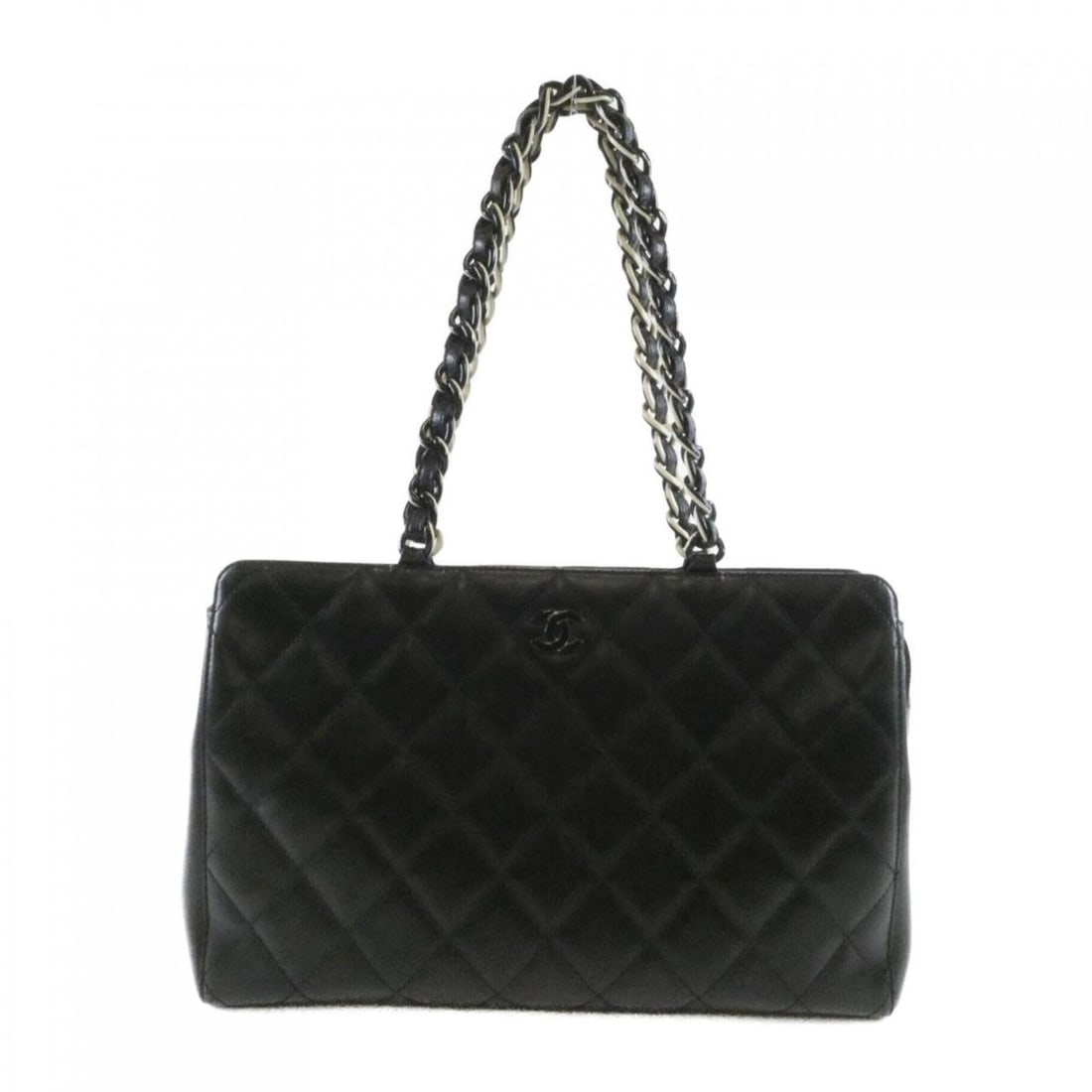 Chanel handbag: --- Catalog ---Category: SizeSize (HxWxD): 24cm x 37cm x 11cm / 9.44'' x 14.56'' x 4.33''Category: DesignType: HandbagColor: BlackGender: WomenMaterial: Leather Hardware Color: GoldLeather/Fur Type: