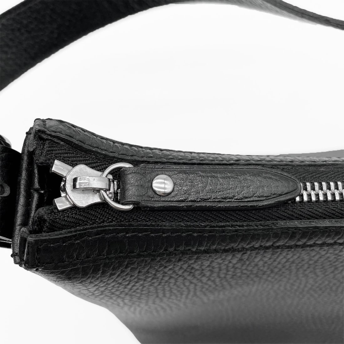 Fendi 7AP078 AFF2 Keyring - 12