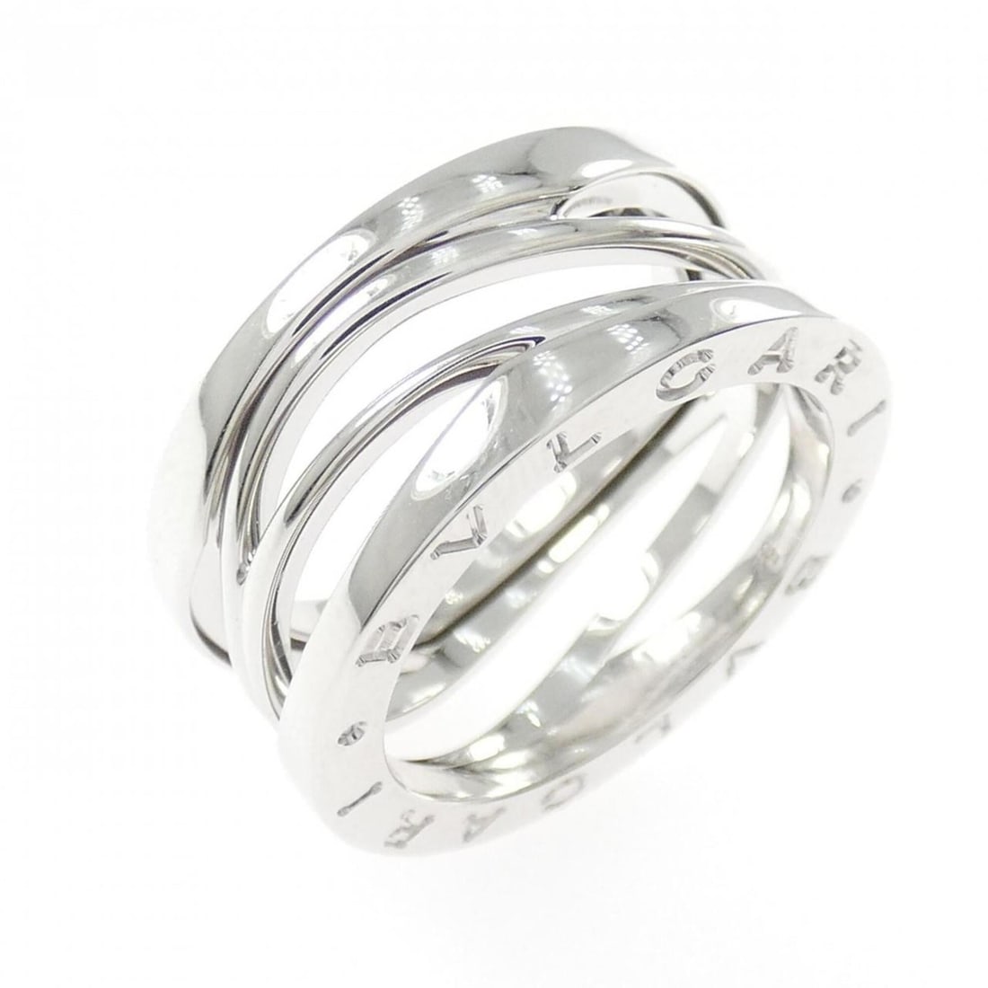 Bvlgari B.zero1 Design Legend 3-Band Ring: --- Catalog ---Category: SizeUS Size: 6.5Brand Size: 52Category: DesignType: Band ringGender: WomenMaterial: White gold (18K)Category: GeneralBrand: Bvlgari--- Item List ---Section: ConditionRanking: