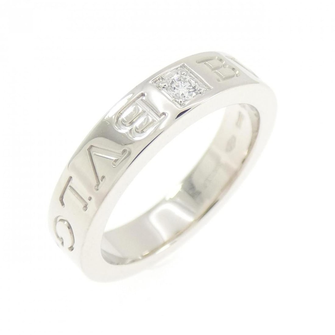 Bvlgari Bulgari B.zero1 Ring: --- Catalog ---Category: SizeJP Size: 8.0US Size: 4.5Category: DesignType: Band ringStone: DiamondGender: WomenMaterial: White gold (18K)Category: GeneralMPN: AN853348?339978Brand: Bvlgari--- Item