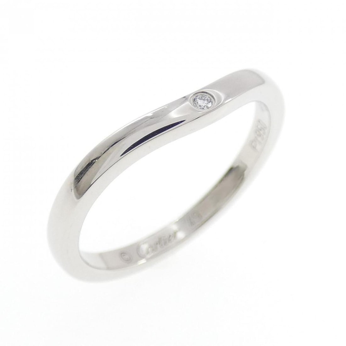 Cartier Ballerina 3P Ring: --- Catalog ---Category: SizeUS Size: 5Brand Size: 49Category: DesignType: Band ringStone: DiamondGender: WomenMaterial: Platinum 950Category: GeneralMPN: CRB4092900Brand: Cartier--- Item List