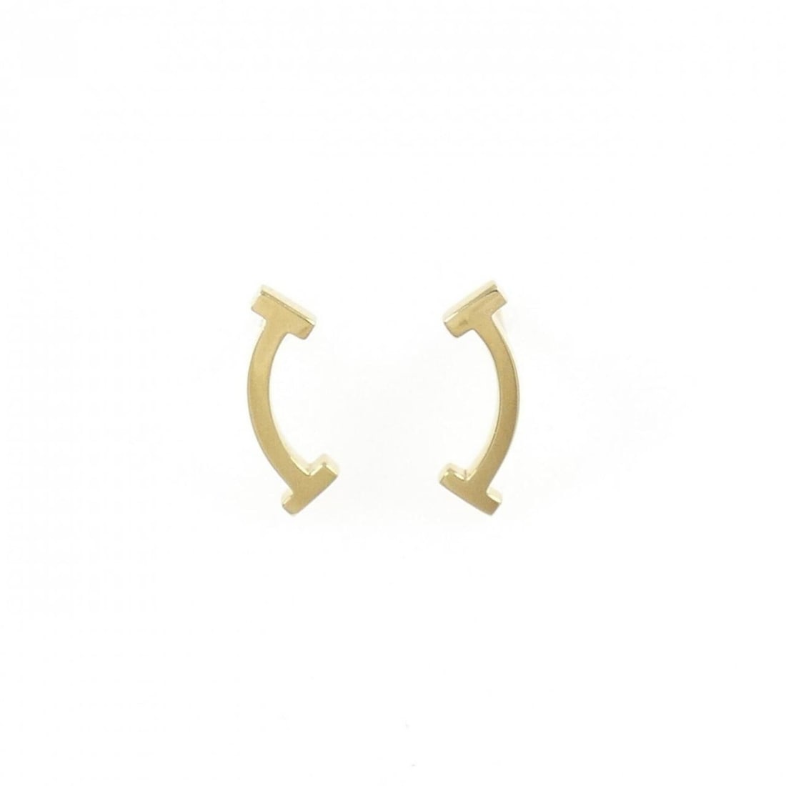 Tiffany T Smile Earrings: --- Catalog ---Category: SizeWeight: 1.6g / 0.05oz.Size (HxWxD): 13.40mm x 4.30mm / 0.53'' x 0.17''Category: DesignType: Stud earringsGender: WomenMaterial: Yellow gold (18K)Category: GeneralLine: