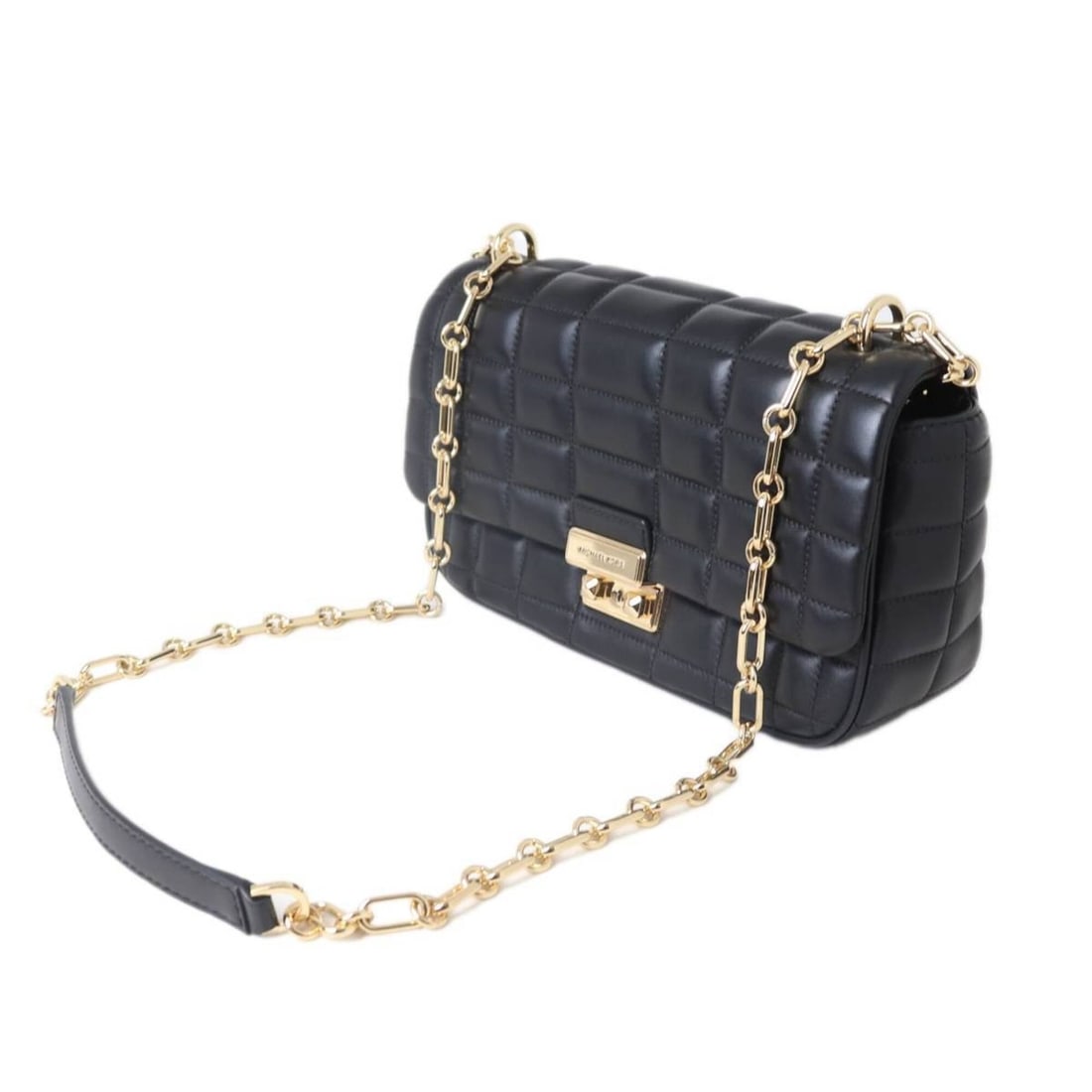 Michael Kors chain shoulder bag, embossed black leather.: --- Catalog ---Category: SizeStrap Drop: 52cm / 20.47''Size (HxWxD): 15cm x 26cm x 8cm / 5.9'' x 10.23'' x 3.14''Strap Length: 112cm / 44.09''Category: DesignType: Shoulder bagColor: BlackGender: Wome