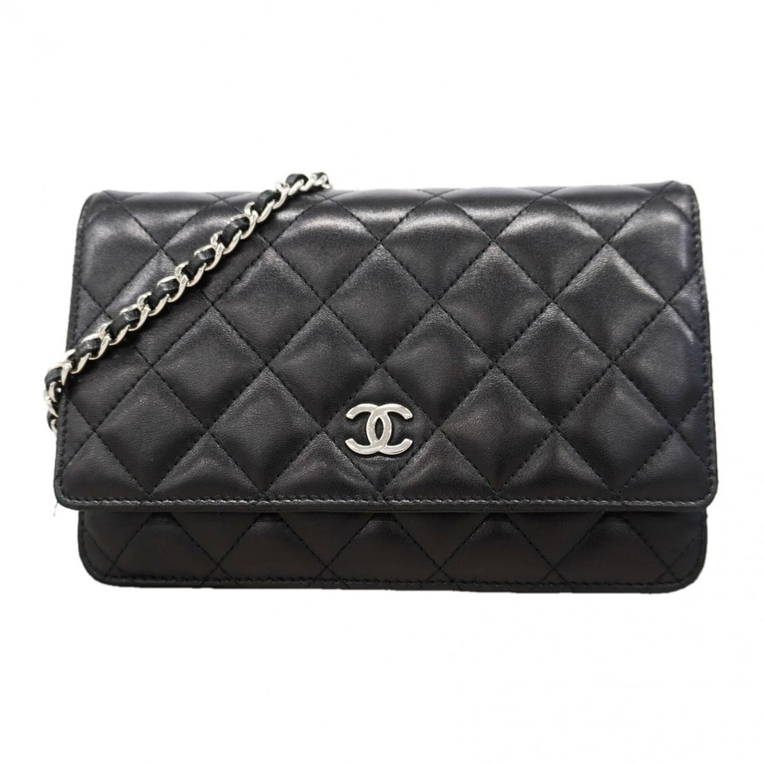 Chanel Matelassé Chain Shoulder Wallet, Lambskin, Black, Women's, P3299073: --- Catalog ---Category: SizeSize (HxWxD): 13cm x 19.5cm x 3.5cm / 5.11'' x 7.67'' x 1.37''Category: DesignType: Chain/Shoulder walletColor: BlackGender: WomenMaterial: Leather Leather/Fur Type: Lambs
