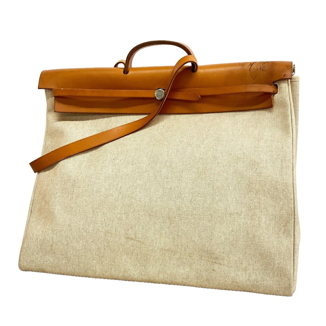 Hermes Herbag Toile H Natural Handbag (?B stamp) 2-way bag for men and women: --- Catalog ---Category: SizeSize (HxWxD): 44.5cm x 51.5cm x 23cm / 17.51'' x 20.27'' x 9.05''Category: DesignType: HandbagColor: NaturalGender: Men,WomenMaterial: Toile H Hardware Color: SilverCatego