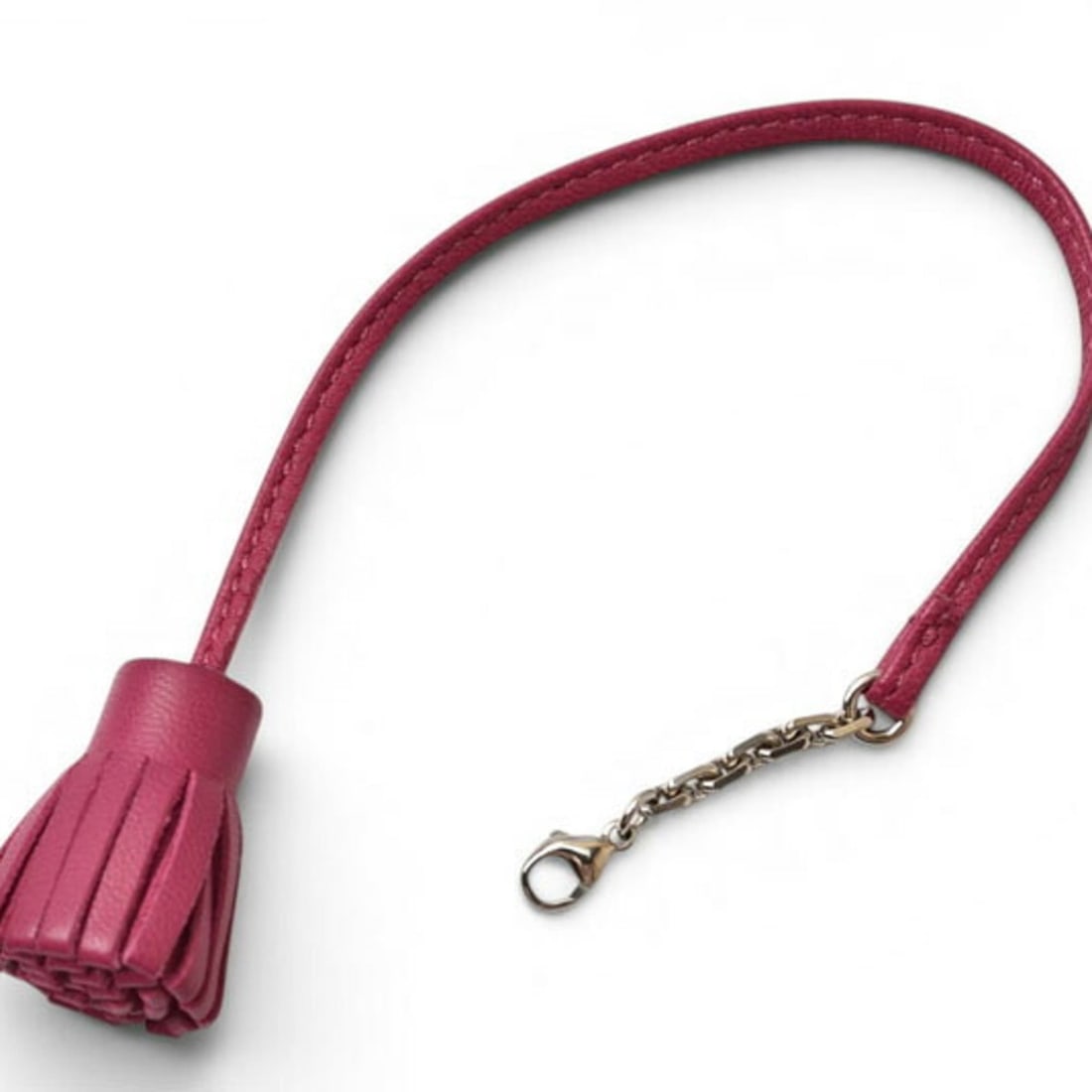 Hermes Bookmark Charm HERMES Carmenchita GRAND POMPON 23 Pink: --- Catalog ---Category: DesignColor: PinkMaterial: LeatherCategory: GeneralBrand: HermesCategory: Physical PropertiesSize (LxW): 230.00mm / 9.06''--- Item List ---Section: ConditionRanking: Rank A Us