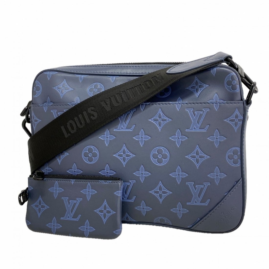Louis Vuitton Monogram Shadow Duo Shoulder Bag M45730 Navy Men's: --- Catalog ---Category: SizeSize (HxWxD): 18cm x 25cm x 4.5cm / 7.08'' x 9.84'' x 1.77''Category: DesignType: Shoulder bagColor: NavyGender: MenCategory: GeneralMPN: M45730Brand: Louis Vuitton--- Ite