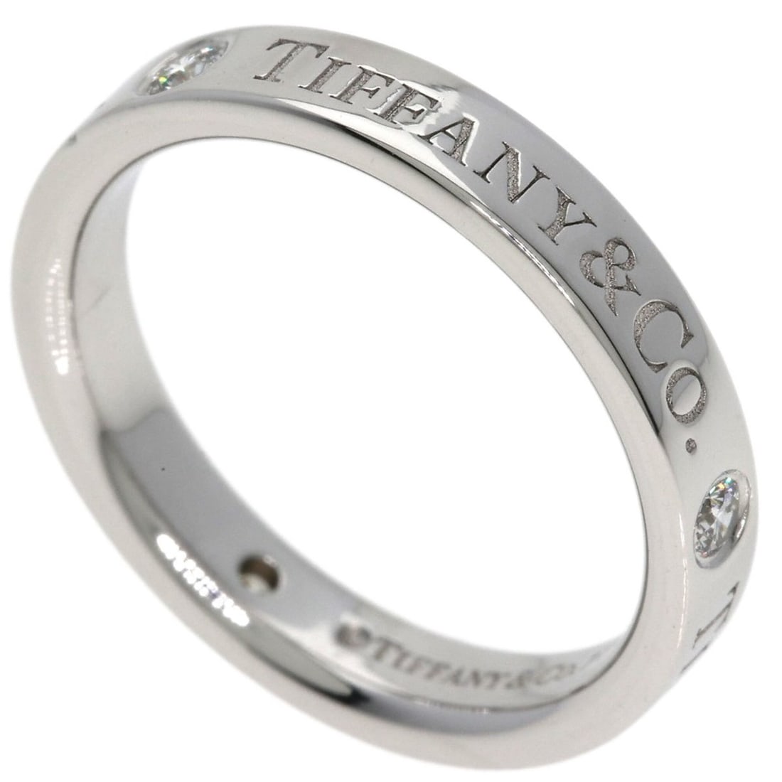 Tiffany & Co. Flat Band 3-Piece Diamond Ring, Platinum PT950, Women's.: --- Catalog ---Category: SizeJP Size: 6.5US Size: 3.5Category: DesignType: Band ringStone: DiamondGender: WomenMaterial: Platinum 950Category: GeneralBrand: Tiffany--- Item List ---Section: ConditionR