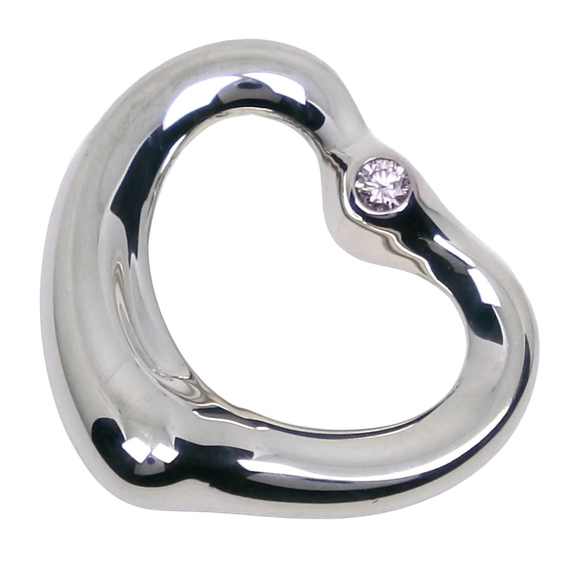 Tiffany & Co. Open Heart Pendant Top, designed by Elsa Peretti, 925 Sterling Silver with Diamonds,: --- Catalog ---Category: SizePendant Size: 13.5mm x 15.5mm / 0.53'' x 0.61''Category: DesignGender: WomenMaterial: Silver 925Pendant Type: PendantNecklace Type: PendantCategory: GeneralBrand: Tiffany-