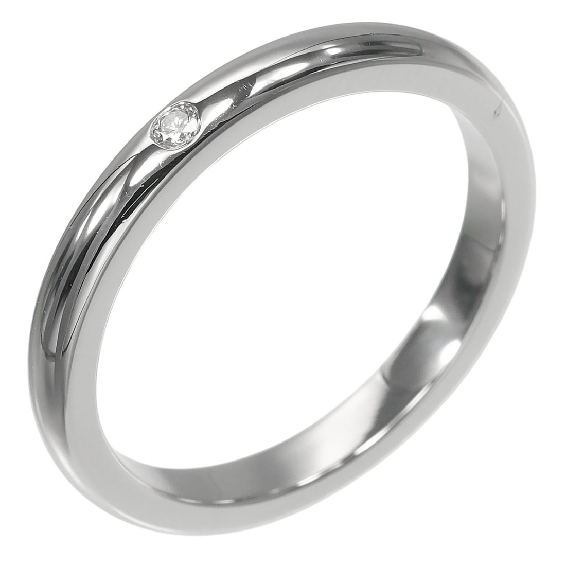 Tiffany & Co. Stacking Band Ring, Size 11.5, Platinum 950, Diamond, Approx. 5g.: --- Catalog ---Category: SizeJP Size: 11.5US Size: 6Category: DesignType: Band ringGender: WomenMaterial: Platinum 950Category: GeneralBrand: Tiffany--- Item List ---Section: ConditionRanking: Rank A 