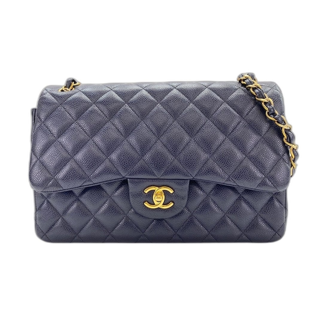 CHANEL Matelassé 30 Shoulder Bag, Navy: --- Catalog ---Category: SizeSize (HxWxD): 20cm x 30cm x 9cm / 7.87'' x 11.81'' x 3.54''Strap Length: 76cm / 29.92''Category: DesignType: Shoulder bagColor: NavyGender: WomenSeason: VintageCategory: G