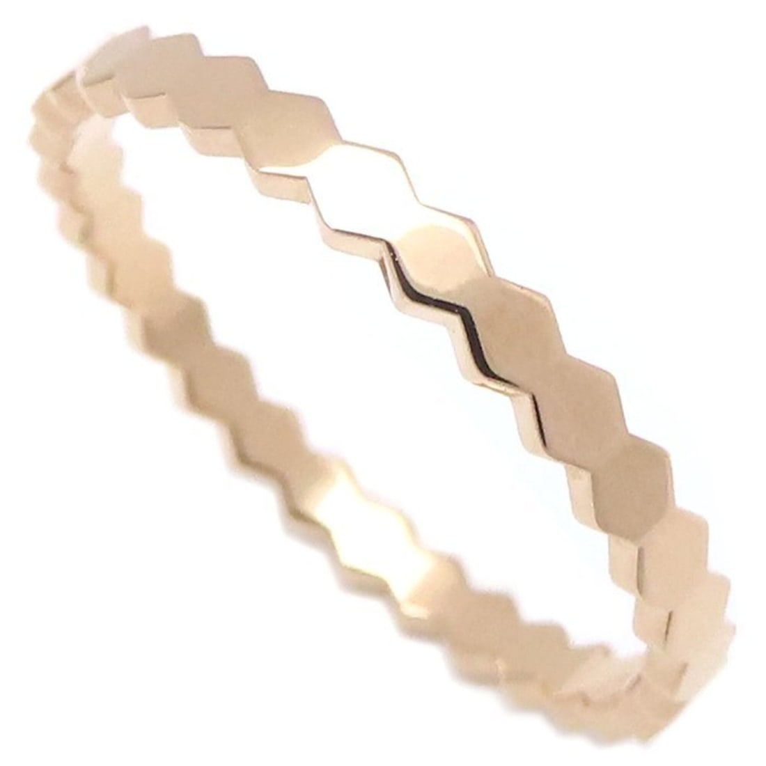 Chaumet B de Honeycomb Ring, Size #60, 18KPG, Men's, 081931 295827: --- Catalog ---Category: SizeWidth: 2.3mm / 0.09''Weight: 2.1g / 0.07oz.JP Size: 19US Size: 9.5Category: DesignType: Band ringGender: MenMaterial: Pink gold (18K)Category: GeneralBrand: Chaumet--- Ite