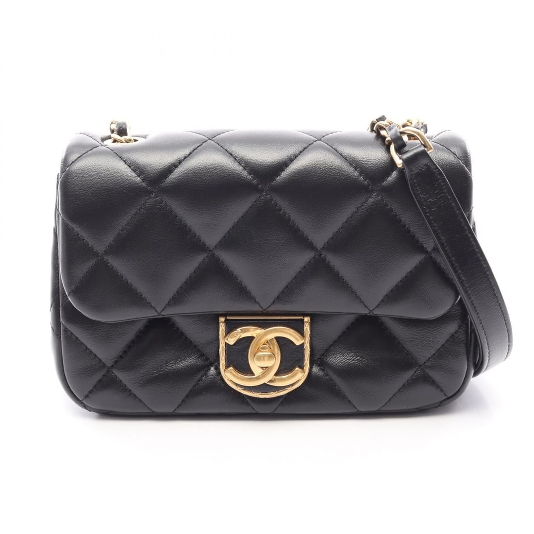 Chanel Matelassé Small Flap Shoulder Bag/Handbag, Lambskin Leather, Women's, Black (AS2473): --- Catalog ---Category: SizeSize (HxWxD): 12cm x 18cm x 6cm / 4.72'' x 7.08'' x 2.36''Category: DesignType: Handbag, Shoulder bagColor: BlackGender: WomenMaterial: Leather Hardware Color: GoldLeather