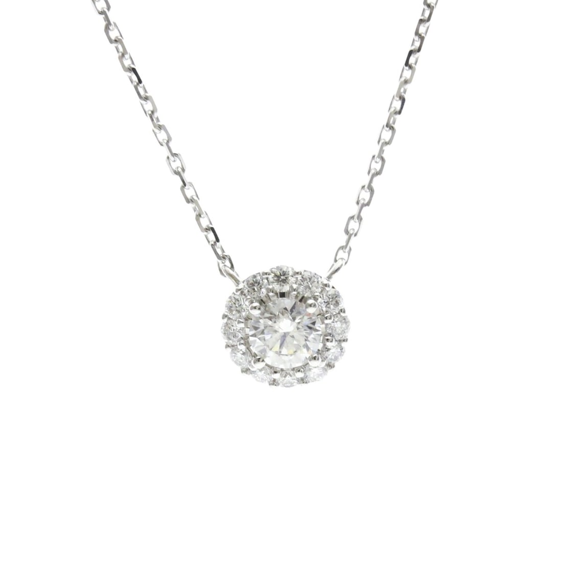Graff Constellation Necklace White Gold (18K) Diamond Men,Women Fashion Necklace Carat/0.2 (Silver): --- Catalog ---Category: SizeWeight: 2.5g / 0.08oz.Pendant Size: 6.8mm x 6.8mm / 0.26'' x 0.26''Neck Circumference: 42.5 cm - 45.5 cm / 16.73'' - 17.91''Category: DesignColor: SilverMetal: White GoldS