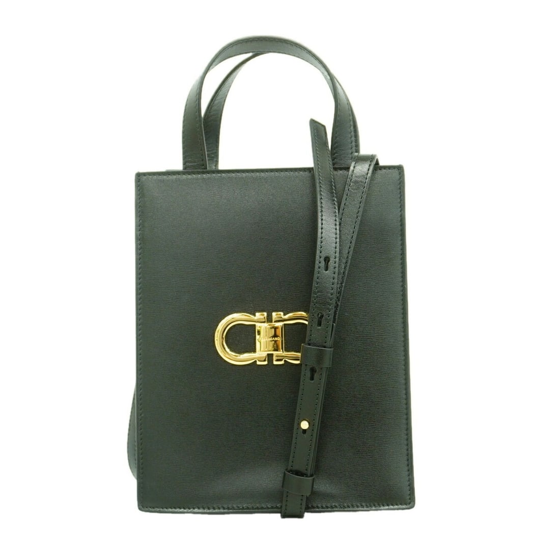Salvatore Ferragamo Gancini Leather Handbag, Black, 2-way Bag for Women: --- Catalog ---Category: SizeSize (HxWxD): 20cm x 16cm x 6cm / 7.87'' x 6.29'' x 2.36''Category: DesignType: HandbagColor: BlackGender: WomenMaterial: Leather Hardware Color: GoldCategory: GeneralBran