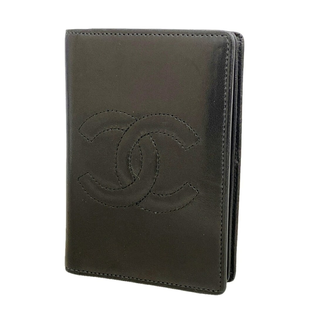 Chanel business card holder/card case, lambskin, black, women's.: --- Catalog ---Category: DesignType: Card caseColor: BlackGender: WomenMaterial: Leather Leather/Fur Type: LambskinCategory: GeneralBrand: ChanelCategory: Physical PropertiesSize (HxWxD): 11cm x 8cm x