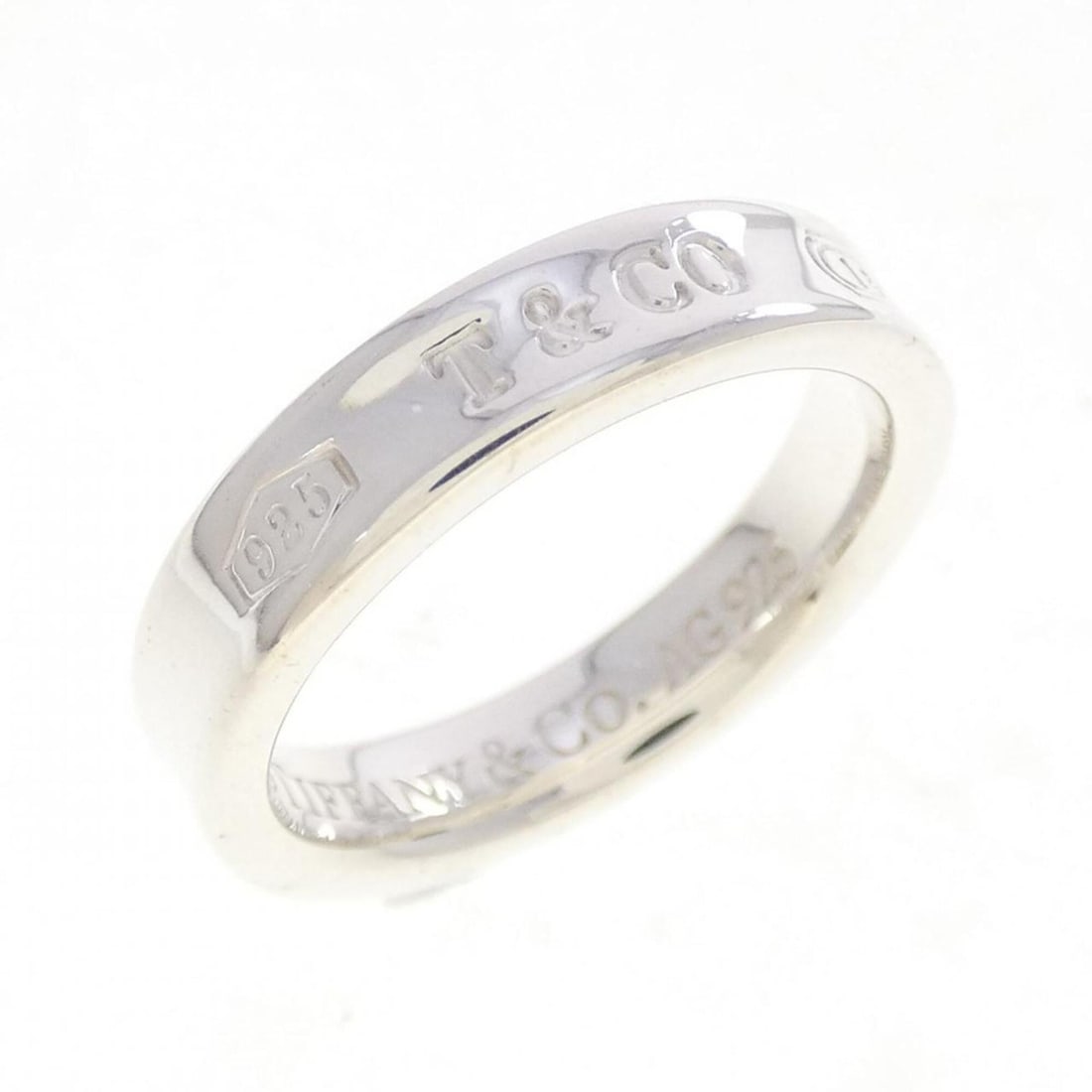 Tiffany & Co. 1837 Narrow Ring: --- Catalog ---Category: SizeJP Size: 9US Size: 5Category: DesignType: Band ringGender: WomenMaterial: Silver 925Category: GeneralMPN: 60126372Brand: Tiffany--- Item List ---Section: